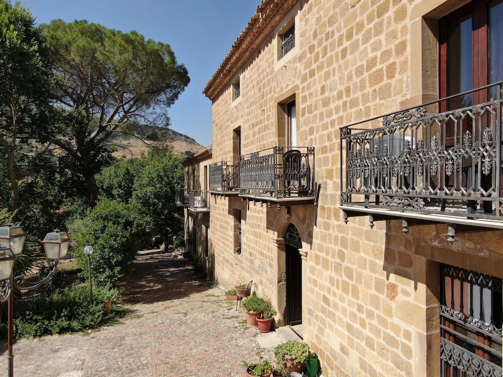 Casale Villa Raino Gangi Luaran gambar